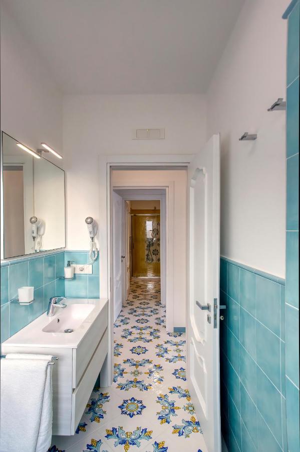Domus Teresia - Amalfi Coast Lejlighed Furore Eksteriør billede