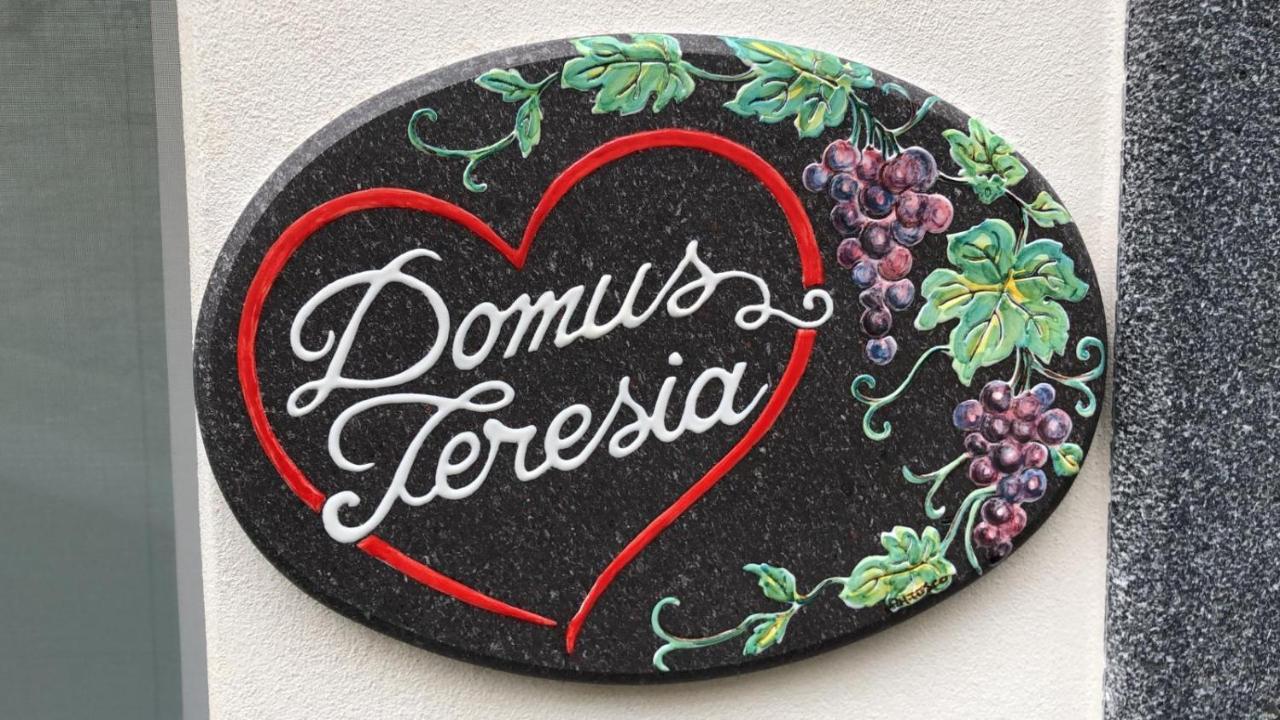 Domus Teresia - Amalfi Coast Lejlighed Furore Eksteriør billede